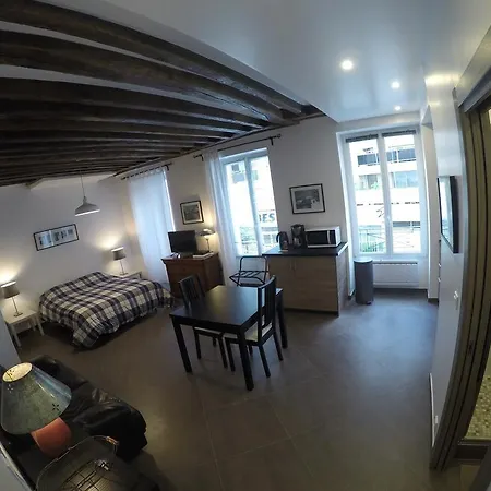 Open Space Canal Saint-martin Apartment *